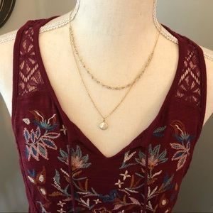 Maurices top with pretty floral & lace details